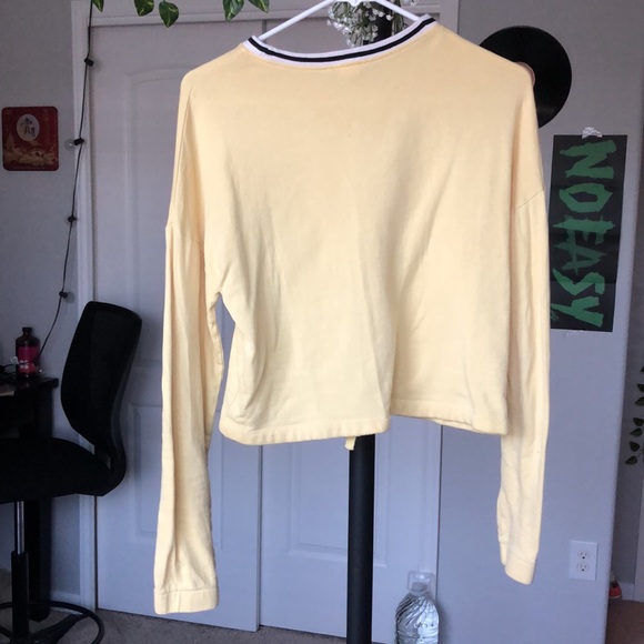 H&M yellow crop sweater - Picture 2 of 2